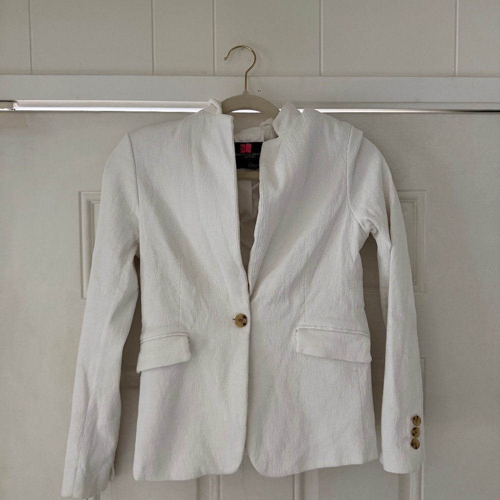 Sophisticated Katherine Barclay Elegant white sophisticated, professional Cream
